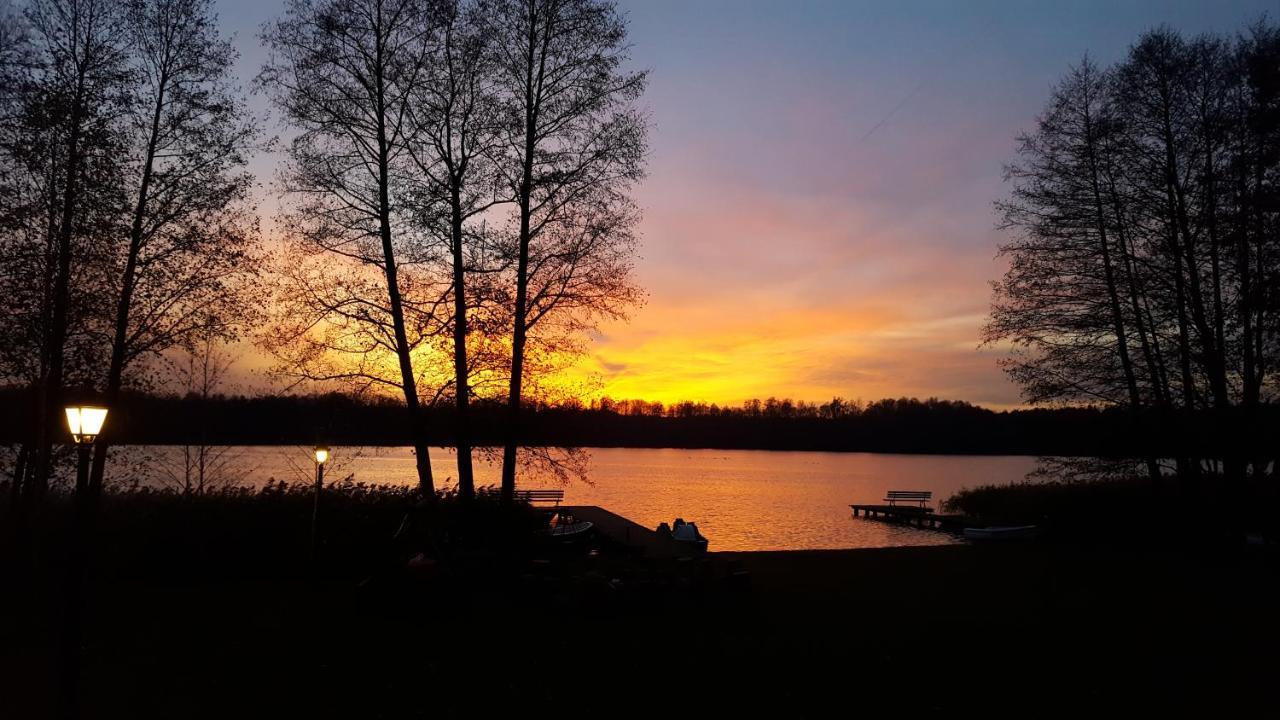 Raciborowka Lägenhet Swietajno  Exteriör bild